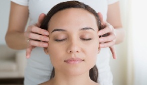 images/stories/head-massage-siatsou.jpg