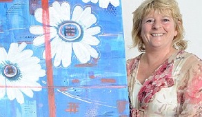 Μαρτυρία: γυναίκα με πάρκινσον εθίζεται στη.. ζωγραφική λόγω των φαρμάκων