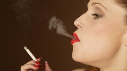 Κάπνισμα: Αυξήθηκε ραγδαία ο κίνδυνος θανάτου για τις γυναίκες