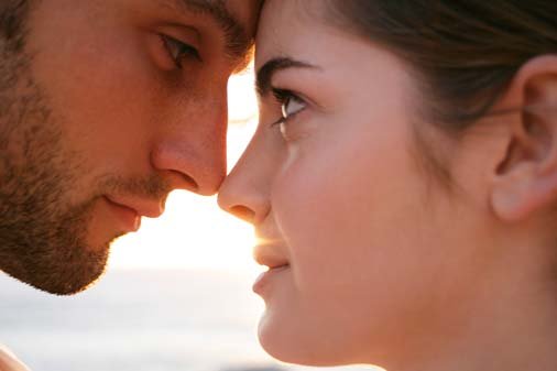 Κακοσμία στόματος: Θα φιλούσατε κάποιον με αναπνοή που μυρίζει άσχημα;