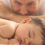 Γιατί λένε πρώτα τα μωρά «μπαμπά»…